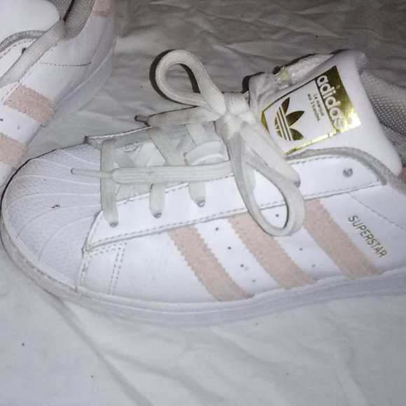 superstar adidas pink